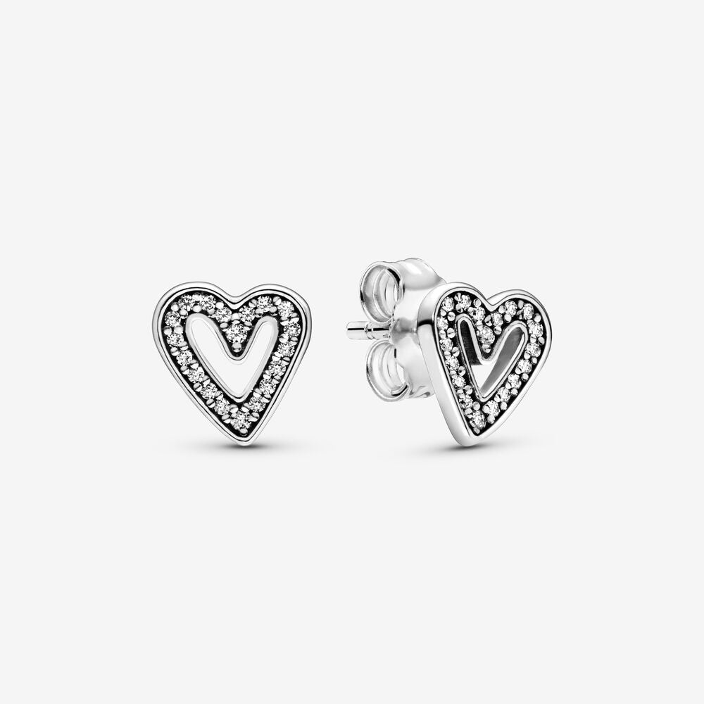 [298685C01] Aretes de Botón Corazón a Mano Brillante