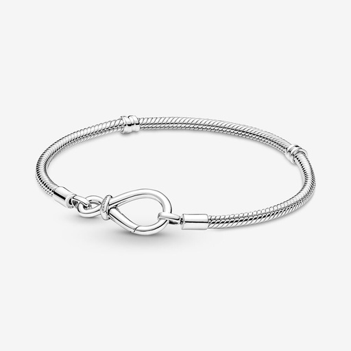 Pulsera Cadena de Serpiente con Cierre de Nudo Infinito